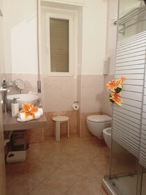 Home Flowers Milano