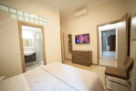 Imhome - Cadorna House