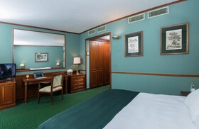 Leonardo Hotel Milan City Center