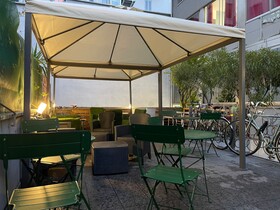 Lion Guesthouse