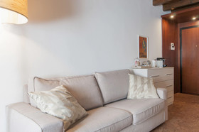 Mila Apartments Magenta