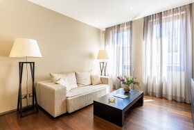 NJ Hotels & Apartments San Pietro all’Orto 6