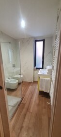 NJ Hotels & Apartments San Pietro all’Orto 6