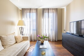 NJ Hotels & Apartments San Pietro all’Orto 6