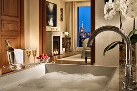 Palazzo Parigi Hotel Grand Spa