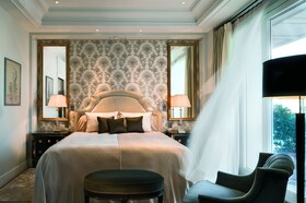 Palazzo Parigi Hotel Grand Spa