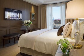 Palazzo Parigi Hotel Grand Spa