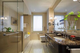 Palazzo Parigi Hotel Grand Spa