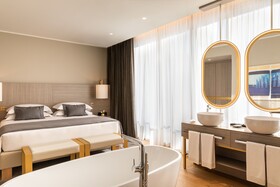 Rosa Grand Milano
