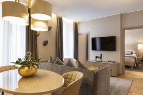 Rosa Grand Milano