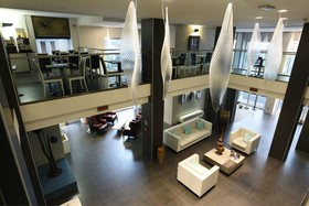 Smart Hotel Central Station