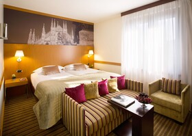 Starhotels Tourist