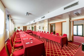 Sure Hotel Collection by Best Western Hotel Mirage