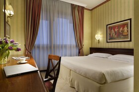 UNAWAY Hotel & Residence Contessa Jolanda Milano