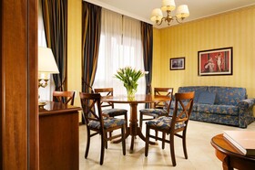 UNAWAY Hotel & Residence Contessa Jolanda Milano