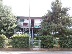 B&B Bgy Airport