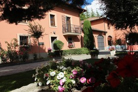 Giarvino Guesthouse