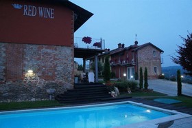 Red Wine Camere