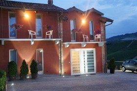 Red Wine Camere