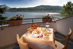 Hotel Chalet Del Lago La Magnolia