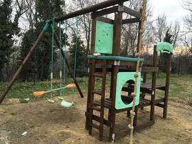 La Rosa Tra Le Vigne