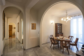 Porte Ad Arco
