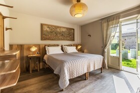 Casale Dell'acero Rosso 10 Emma Villas