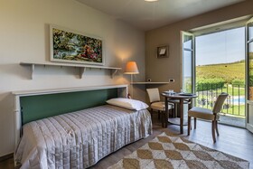 Casale Dell'acero Rosso 10 Emma Villas