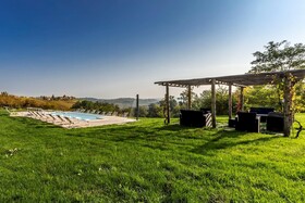 Casale Dell'acero Rosso 10 Emma Villas