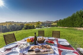 Casale Dell'acero Rosso 10 Emma Villas