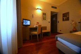 Jet Hotel