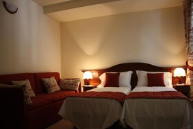 Olympic Mountains B&B