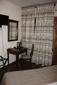 Olympic Mountains B&B