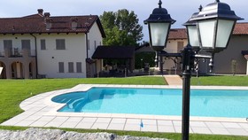 Resort Limax Acis