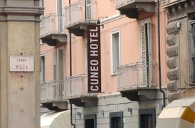 Cuneo Hotel