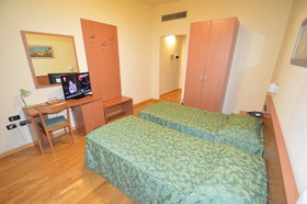 Dama Hotel