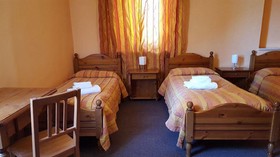 Hotel Calaluna