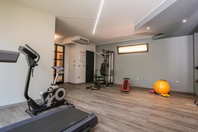 La Villa, Sure Hotel Collection by Best Western