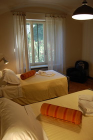 Le Serre Suites & Apartments