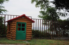 B&B Alice in wonderland