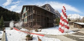 Mirtillo Rosso Family Hotel