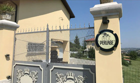 Maison Petit Perlage