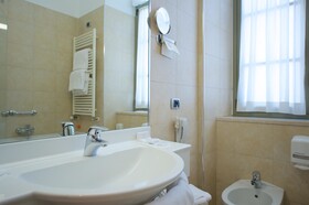 Best Western Crystal Palace Hotel