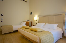 Best Western Crystal Palace Hotel