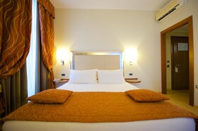 Best Western Crystal Palace Hotel