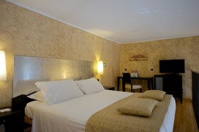 Best Western Crystal Palace Hotel