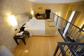 Best Western Crystal Palace Hotel