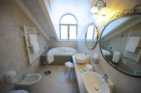 Best Western Crystal Palace Hotel