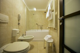Best Western Crystal Palace Hotel