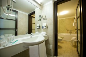Best Western Crystal Palace Hotel